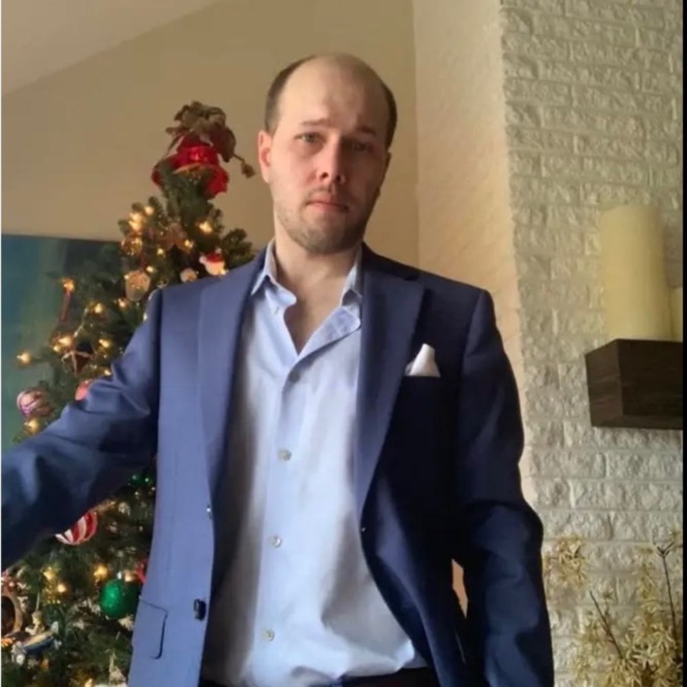 Meet your Posher, Justin